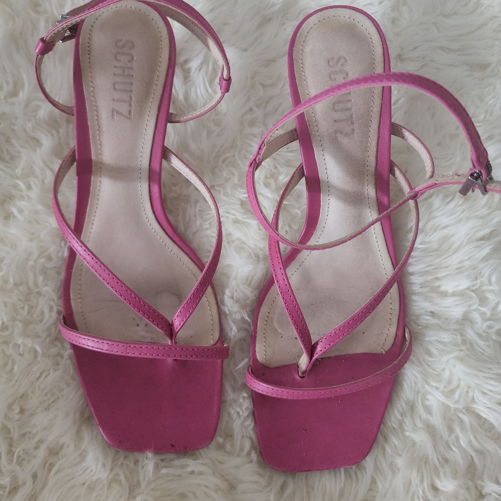 Schutz low heeled sandals